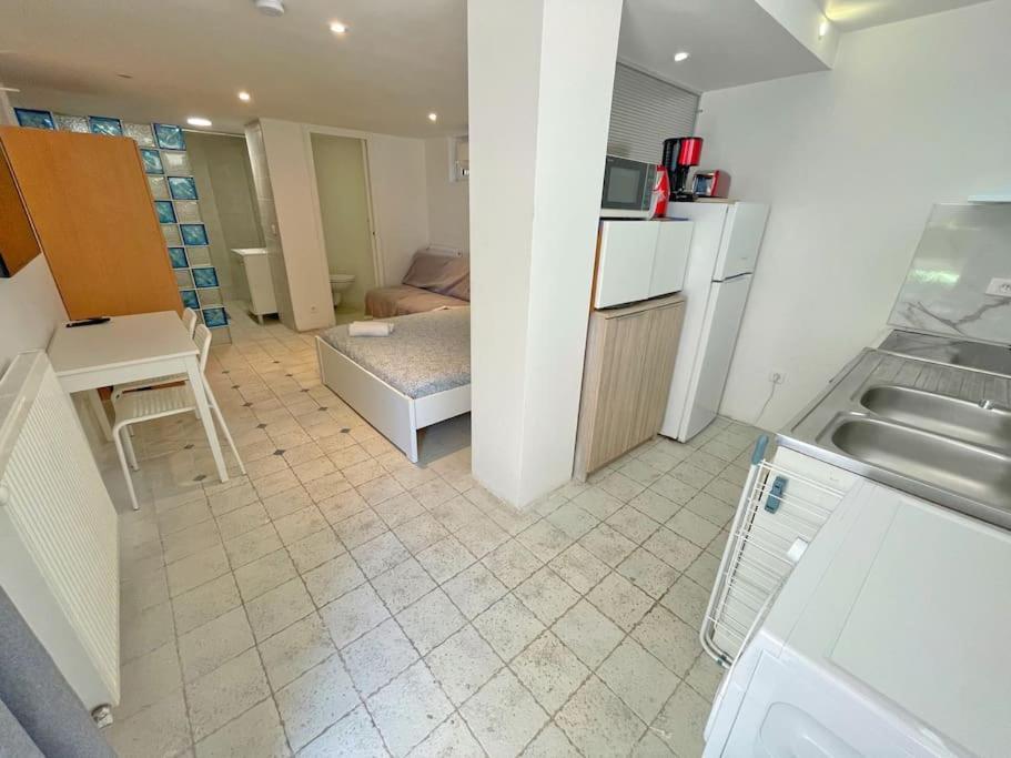 Villa 4 Appartements - Proche Centre Cagnes-sur-Mer Exterior photo